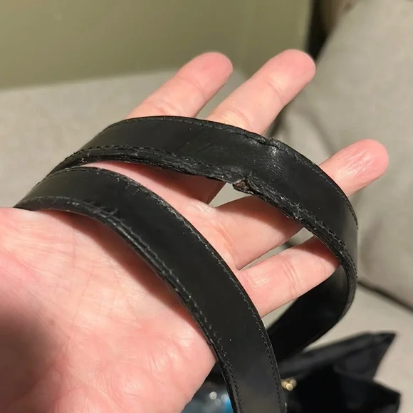 CHANEL Black Quilted Logo Travel Line Y2K Tote Bag - Picture 4 of 16